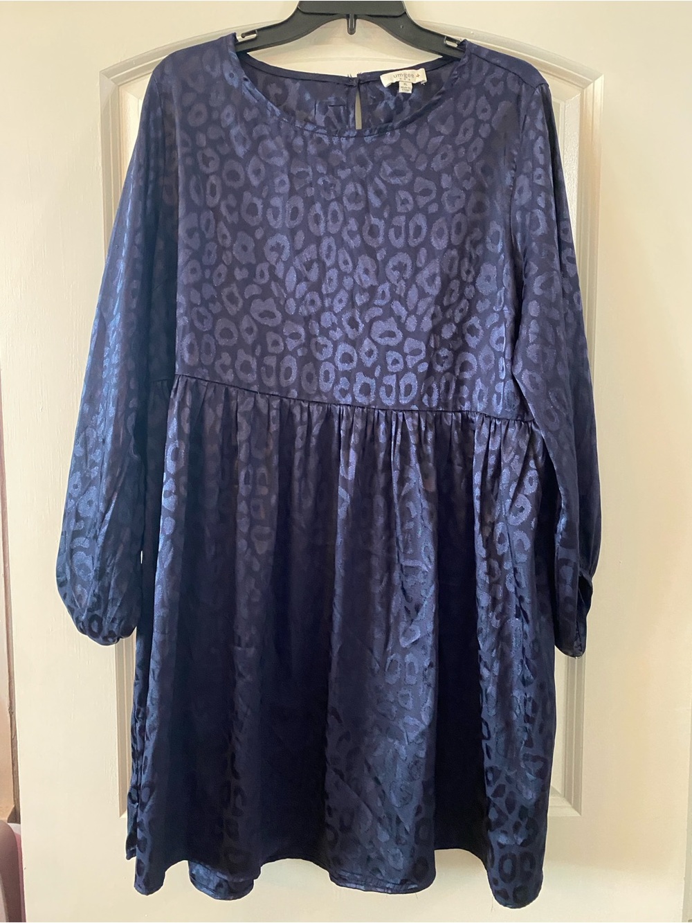 Umgee Navy Satin Leopard-Jacquard Long-Sleeve Dress / Size XL / GUC